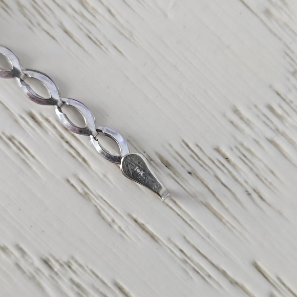 14k white gold  diamond heart bracelet - Picture 7 of 8